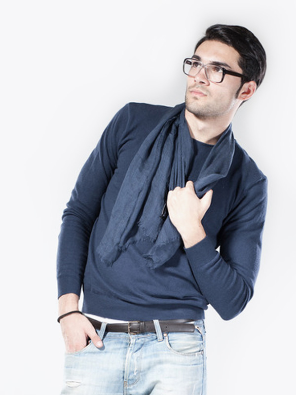 mango-contrast-trim-scarf_01